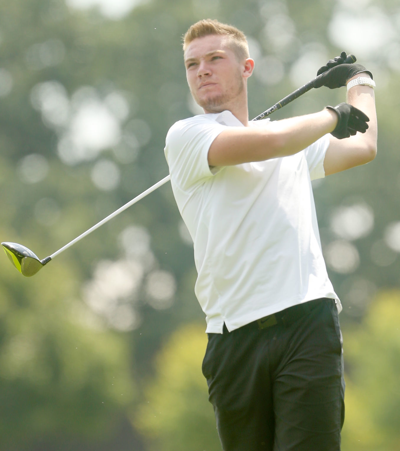 082218-spt-Boys-Golf-032